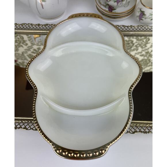 Vtg Anchor Hocking Fire King Ware Milk Glass Divided Serving Dish with Gold Trim - Picture 4 of 9